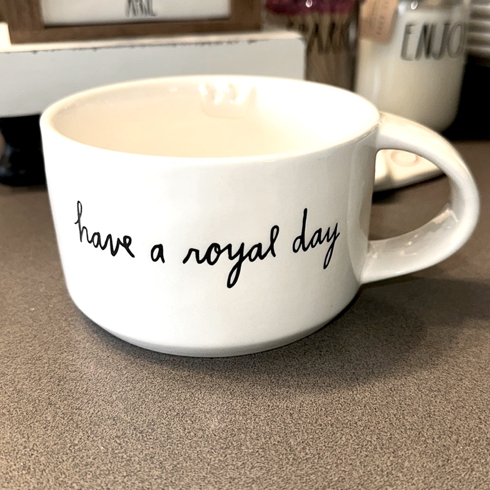 Rae Dunn HAVE A ROYAL DAY mug/soup bowl. NWT 🇺🇸